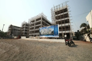 On-site construction progress of Dreamland residential project by Hindva Builders