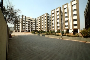 Shantiniketan Flora residential project feature image